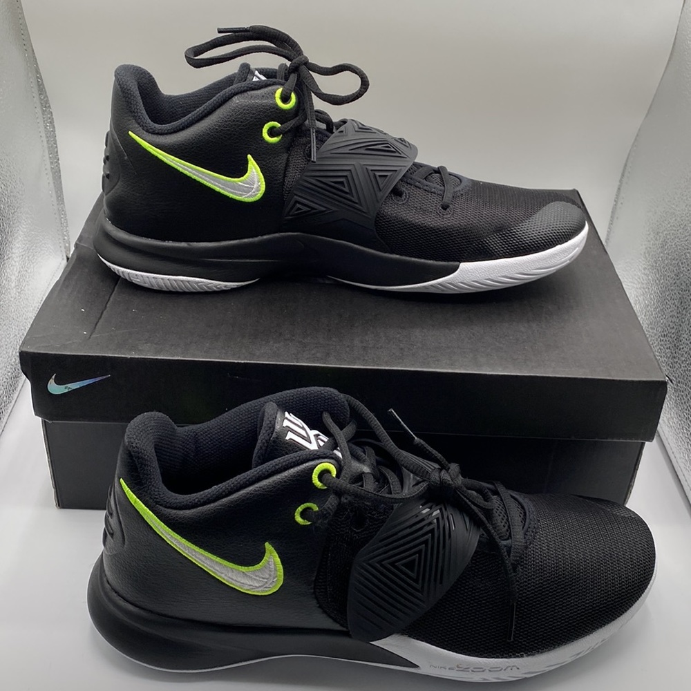 NIKE KYRIE FLYTRAP III Black White Volt Sneakers Men’s Size 11/Women’s Size 12.5
